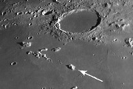 Immagine della parte nord del Mare Imbrium con indicato il Monte Pico