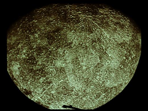 Foto dell'emisfero sud di Mercurio presa dalla Mariner 10